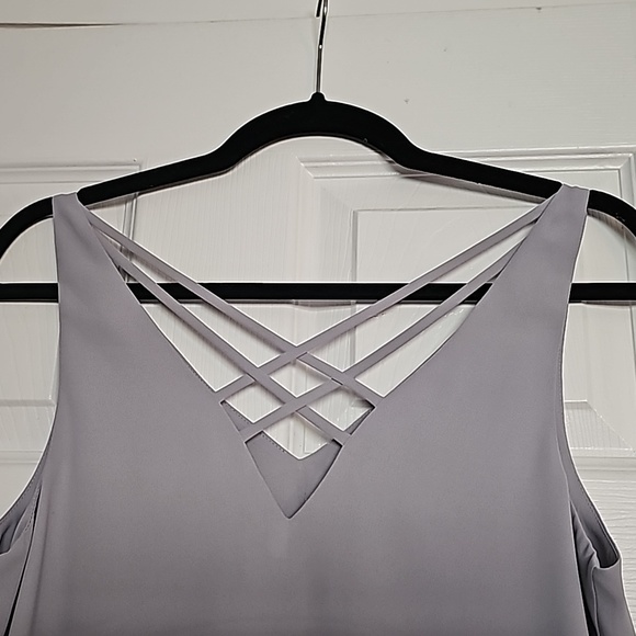 Size XSmall 'Express' Camisole Top - Picture 2 of 2